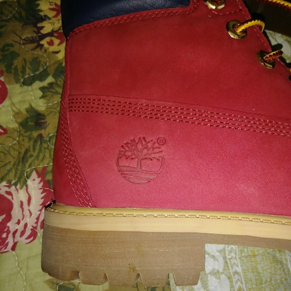 Boy's Timberland 6 Inch Premium Boots - Picture 4 of 8